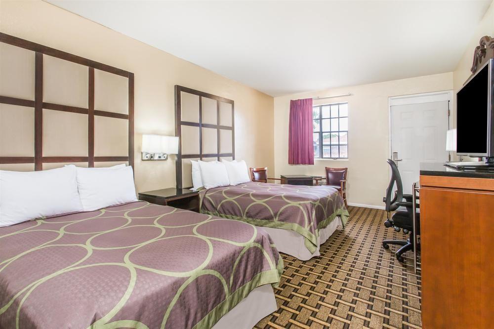 Hotel Super 8 By Wyndham